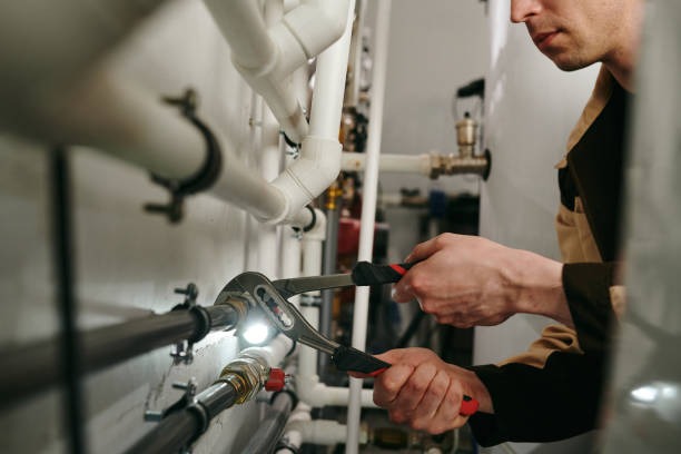 Expert Plumber in Duncan Tuck & Howell at Your Service